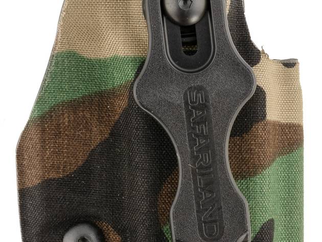 Safariland 20283C991 Species  IWB Woodland Camo Compatible w/ Glock 19 Belt Clip Right Hand