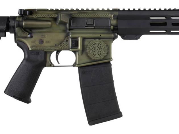 Shark Coast Tactical SCC07350CELT-P Celtic 5.56 NATO 30+1 10.50" Black Nitride Threaded Barrel, Aluminum Receiver w/Picatinny Rail, M-LOK Handguard, Polymer Magpul MOE Grip, Right Hand