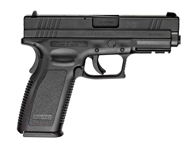 XD .45ACP 4" BLACK W-2 10RN MAGAZINES