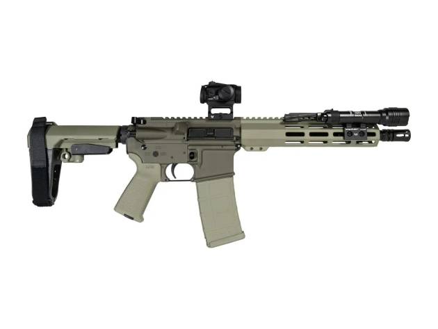 Shark Coast Knoll Grass Pistol Bundle .300 Blk 30rd Magazine 10'' Threaded Barrel Vortex Red Dot Streamlight Light